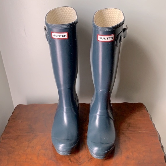 Hunter Tall Blue Rubber Rain Boots 7 - Picture 3 of 12
